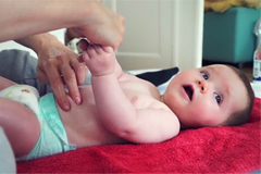 How to: Babymassage How to: Babymassage