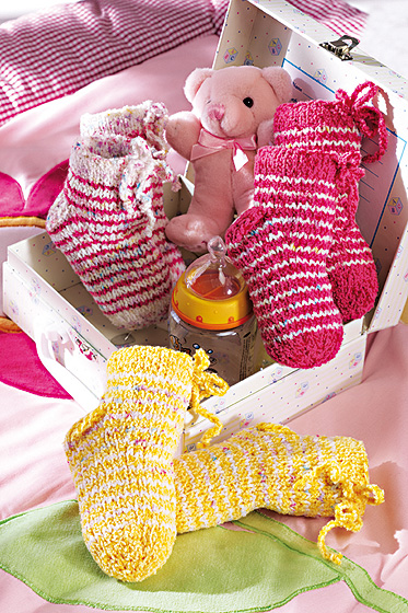 Geringelte Babysocken stricken Geringelte Babysocken stricken