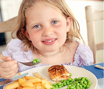 Kinderernährung: Fleisch liefert wichtige Nährstoffe Kinderernährung: Fleisch liefert wichtige Nährstoffe