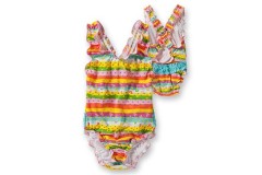 Baby am Strand: Windelbadeanzug Baby am Strand: Windelbadeanzug