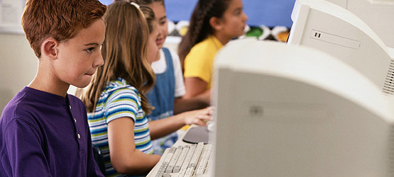 Kinder fit machen fürs Internet