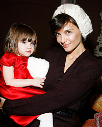 Katie Holmes, Suri Cruise
