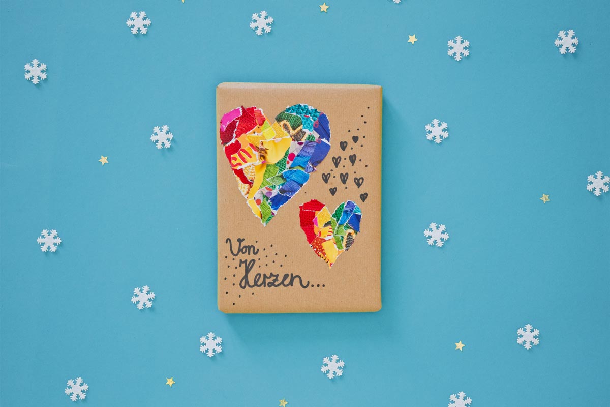 Geschenkverpackungen: Collage Herzen