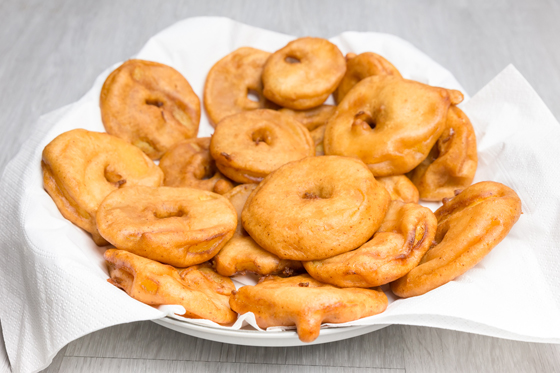 Apfelküchle backen - einfaches Rezept