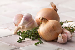 Knoblauch und Zwiebeln in der Stillzeit? Knoblauch und Zwiebeln in der Stillzeit?