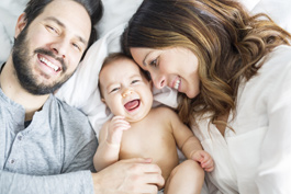 Familie mit Baby