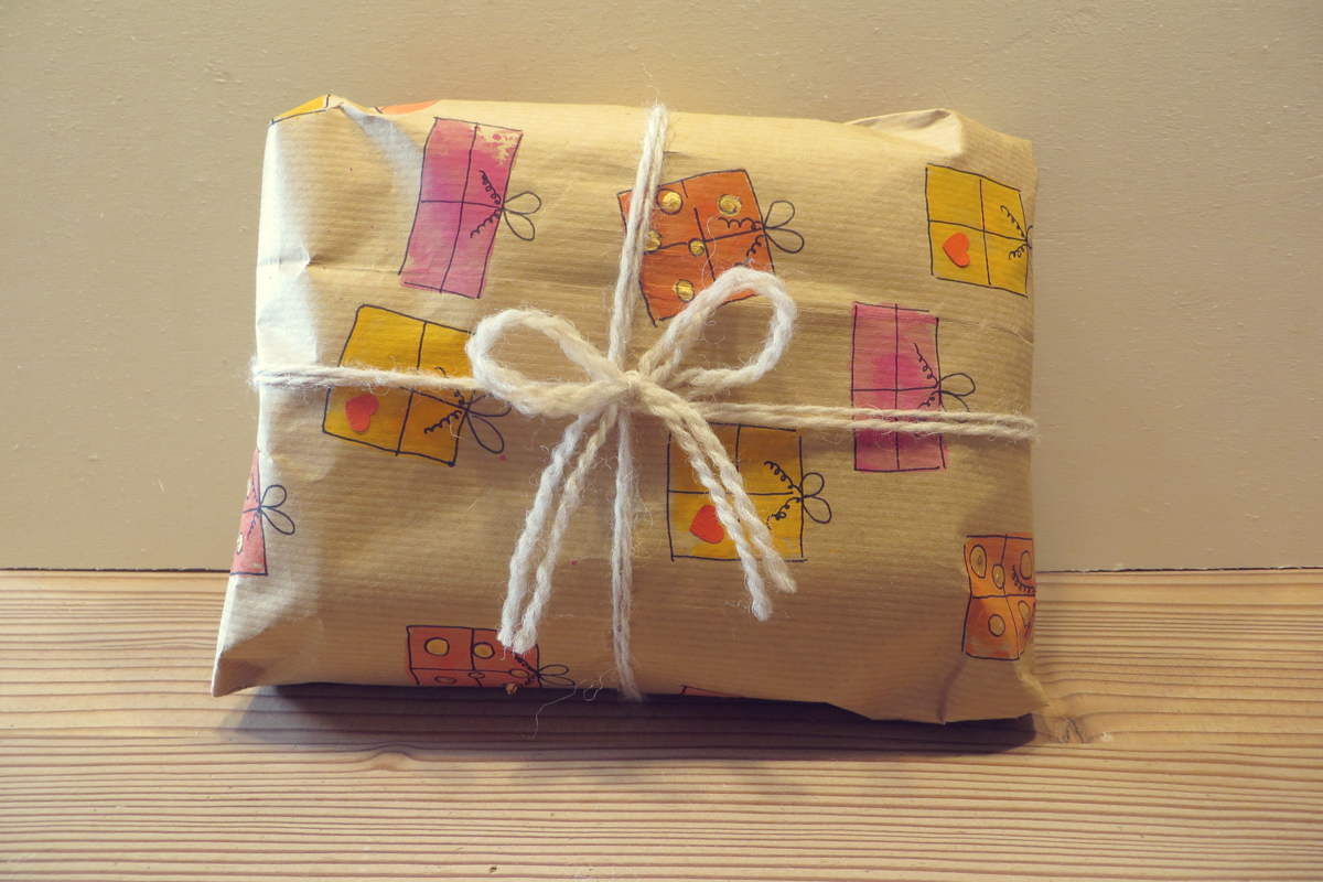 Geschenkpapier basteln