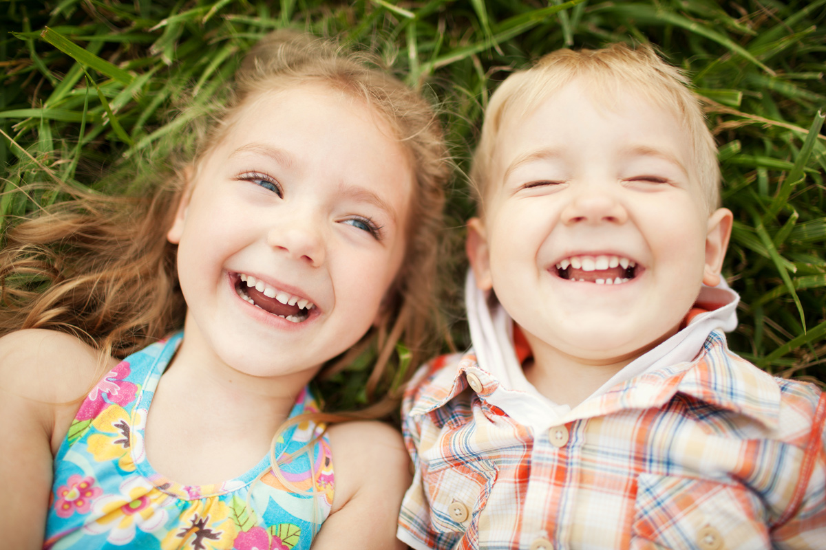 bruder-und-schwester-1200x800