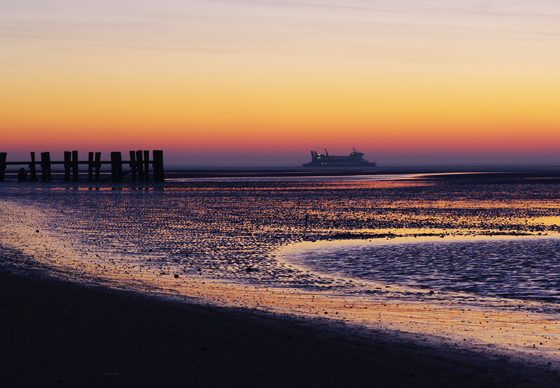 Sonnenaufgang am Wyker Südstrand von Föhr