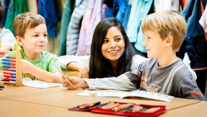 ZDF-Doku NO MORE BOYS AND GIRLS mit Collien Ulmen-Fernandes
