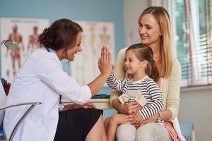 Bei der U7a-Untersuchung wird besonders auf Verhaltensauffälligkeiten geachtet