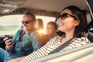 Entspannt mit dem Auto und Kindern in den Urlaub