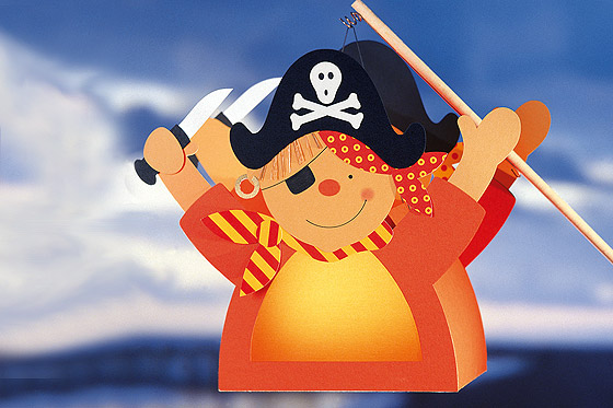 Piraten-Laterne basteln