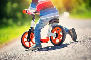 Laufrad für Kleinkinder: Macht Spaß und bereitet auf das Fahrradfahren vor